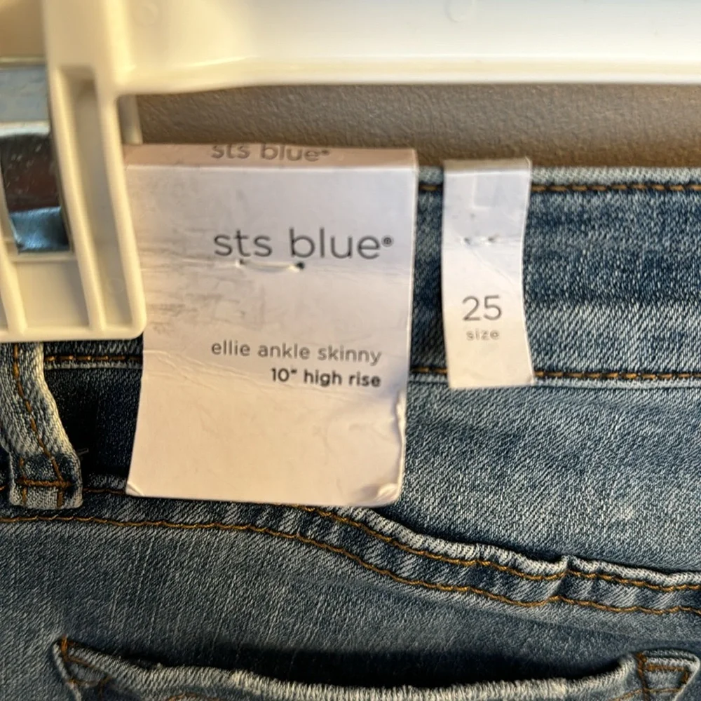 STS blue jeans - Picture 3 of 6